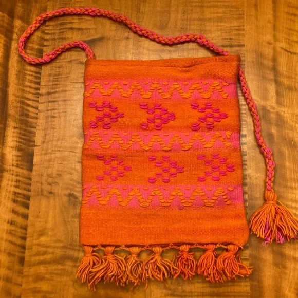 COPY - Vintage ‘60s-‘70s Greek Woven Bag - Picture 16 of 16